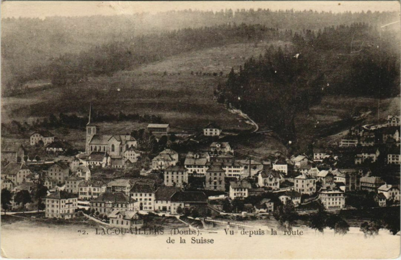 Carte postale ancienne Villers-le-Lac Lac-ou-Villers - Vu depuis la Route de la Suisse à Villers-le-Lac