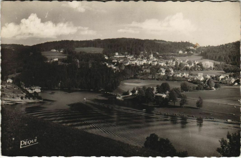 Carte postale ancienne Les Brenets Le Doubs - Vus de la Rive Francaise à Doubs