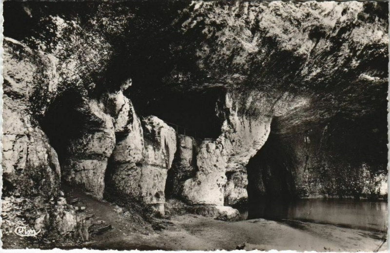 Carte postale ancienne Nans-sous-Sainte-Anne Source du Lison - La Source à Nans-sous-Sainte-Anne