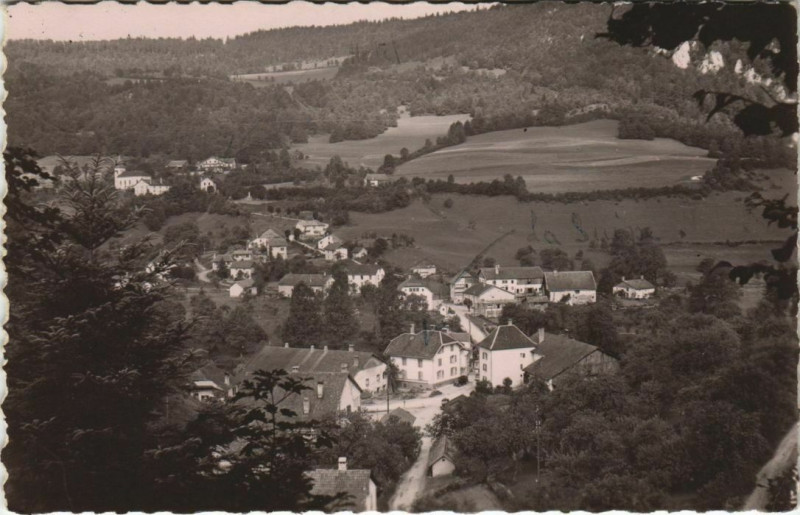 Carte postale ancienne Goumois et le Versant Francais à Goumois