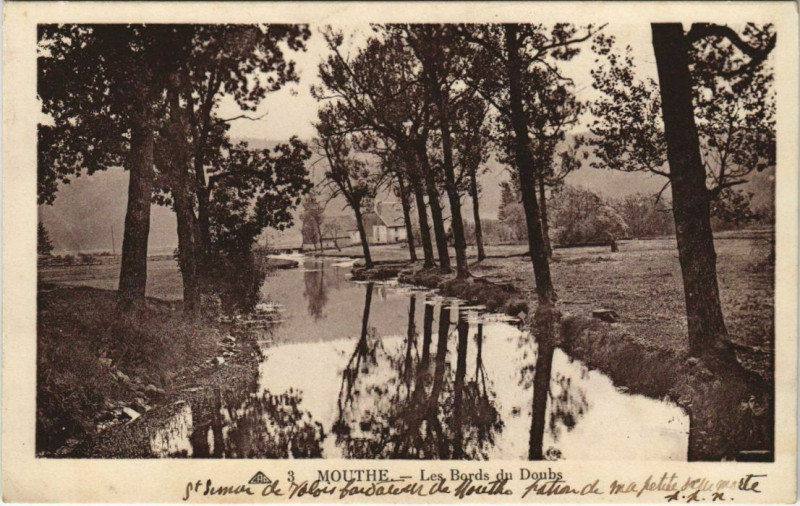Carte postale ancienne Mouthe Les Bords du Doubs à Mouthe