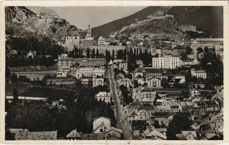Carte postale ancienne Briancon Vue Generale