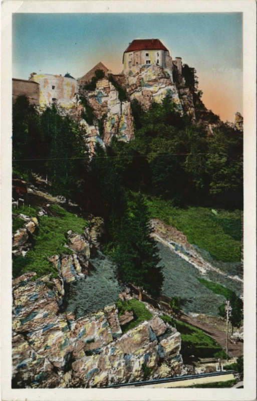 Carte postale ancienne La Cluse-et-Mijoux Le Fort de Joux - Environs de Pontarlier à Pontarlier