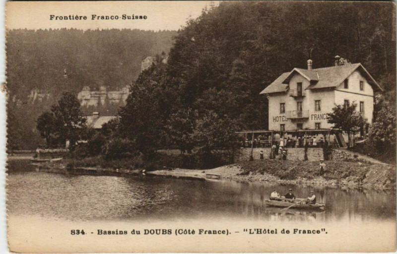 Carte postale ancienne Bassins du Doubs - Lcote France - L'Hotel de France à Doubs