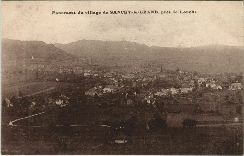 Carte postale ancienne Sancey-le-Grand Panorama du Village pres de Louche à Sancey