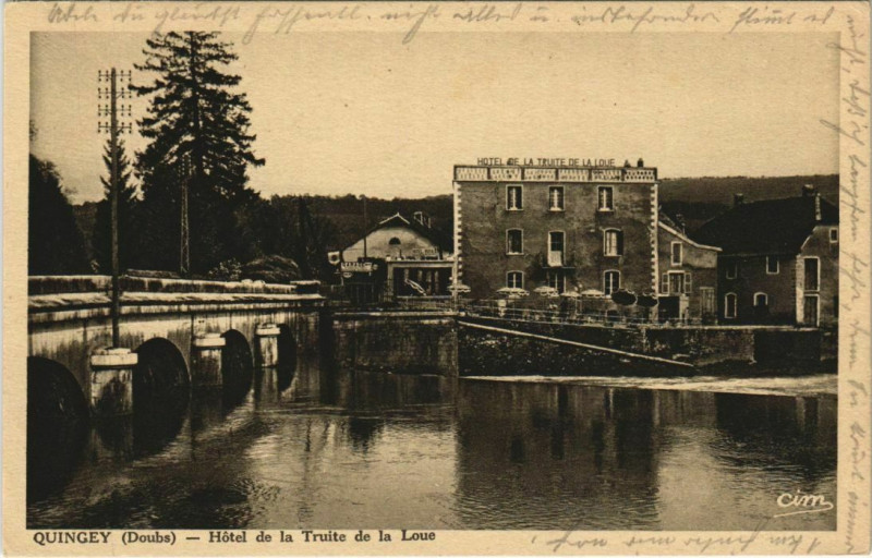 Carte postale ancienne Quingey Hotel de la Truite de la Loue à Quingey