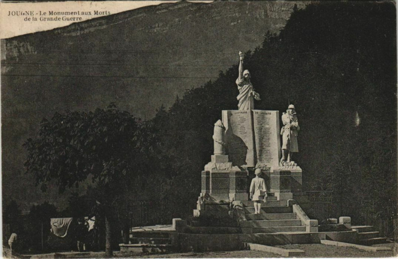 Carte postale ancienne Jougne Le Monument aux Morts de la Grande Guerre à Jougne