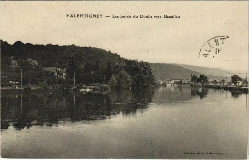 Carte postale ancienne Valentigney Les Bords du Doubs vers Beaulieu à Valentigney