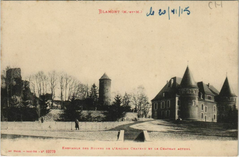 Carte postale ancienne Blamont Ruines de l'Ancien Chateau et le Chateau Actuel à Blamont