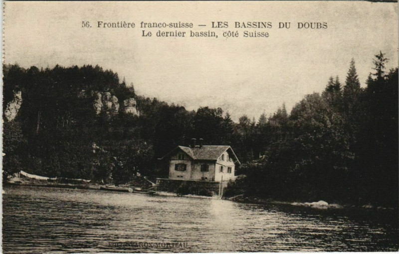 Carte postale ancienne Les Bassins du Doubs - Le Dernier Bassin - Cote Suisse à Doubs