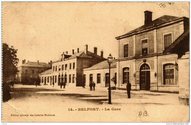 Carte postale ancienne Belfort La Gare à Belfort