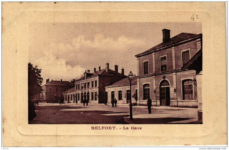 Carte postale ancienne Belfort La Gare à Belfort