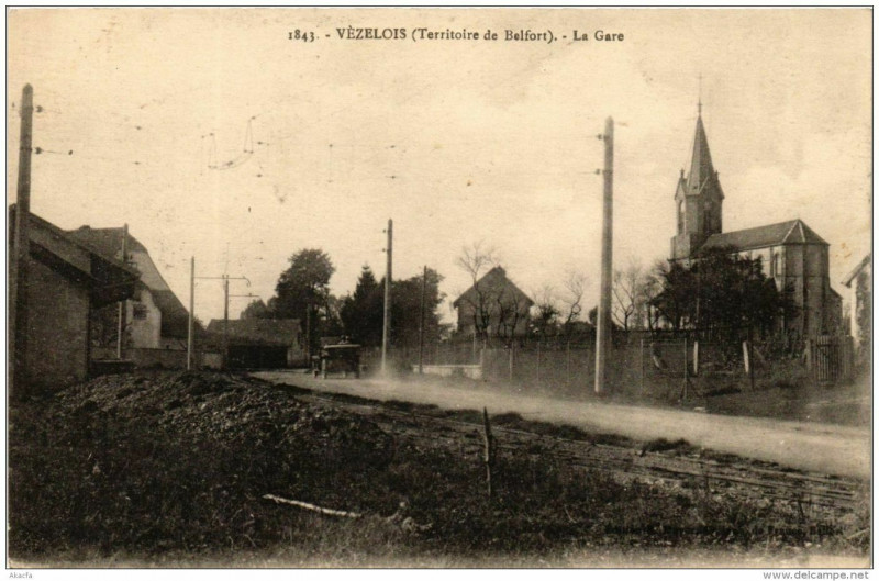 Carte postale ancienne Vézelois La Gare à Vézelois