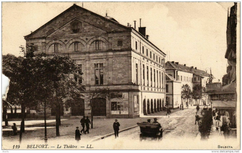 Carte postale ancienne Belfort Le Théatre à Belfort