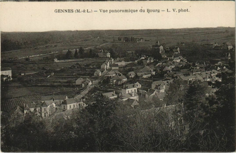 Carte postale ancienne Gennes Vue panoramique du Bourg