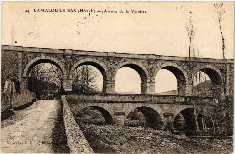 Carte postale ancienne Lamalou-les-Bains Avenue de la Verniere à Lamalou-les-Bains