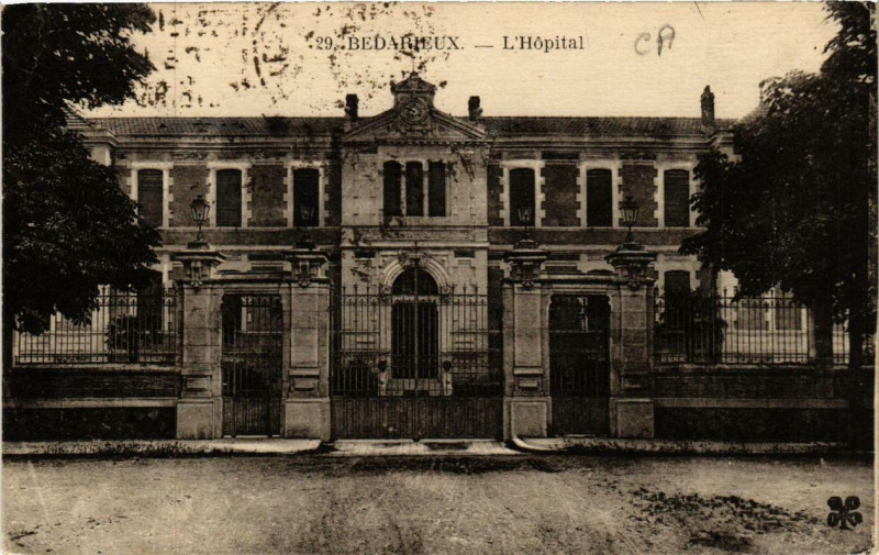 Carte postale ancienne Bedarieux L'Hopital à Bédarieux