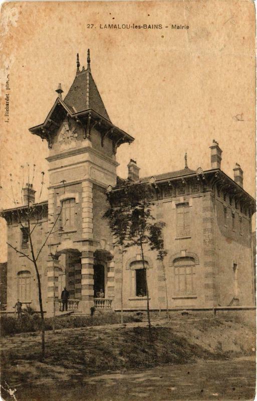 Carte postale ancienne Lamalou-les-Bains Mairie à Lamalou-les-Bains