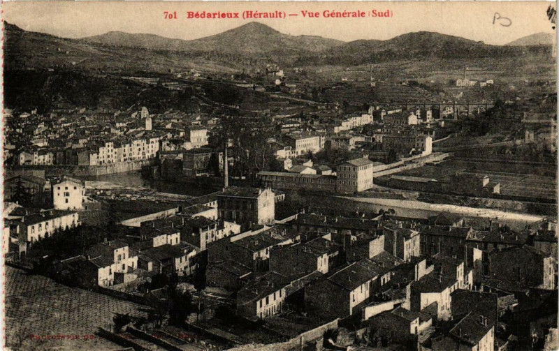 Carte postale ancienne Bedarieux Vue générale à Bédarieux