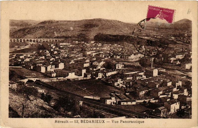 Carte postale ancienne Bedarieux Vue Panoramique à Bédarieux