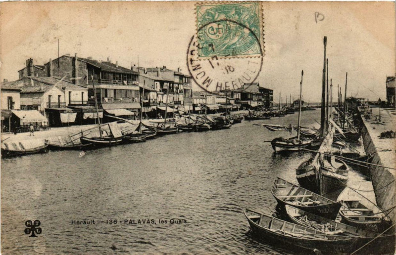 Carte postale ancienne Palavas-les-Flots Les Quais à Palavas-les-Flots