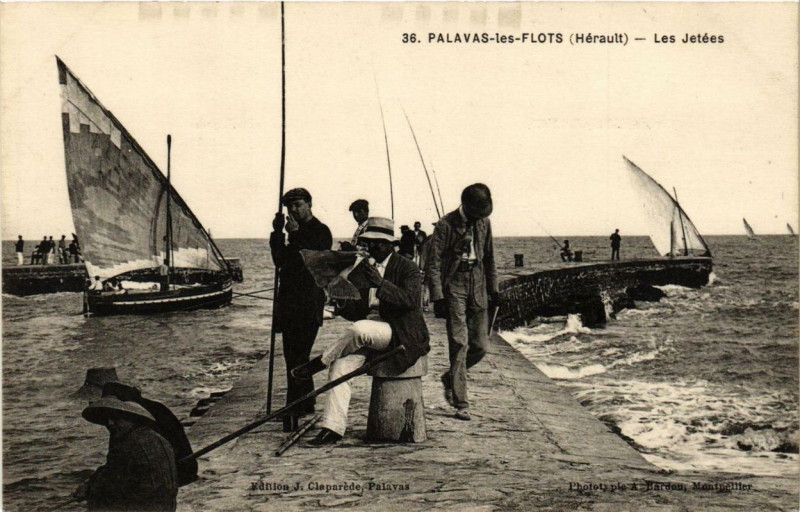 Carte postale ancienne Palavas-les-Flots Les Jetées à Palavas-les-Flots