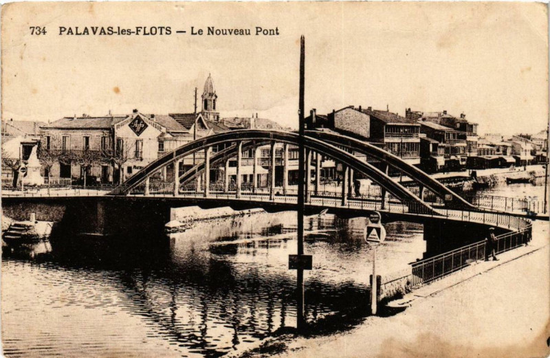 Carte postale ancienne Palavas-les-Flots Le Nouveau Pont à Palavas-les-Flots