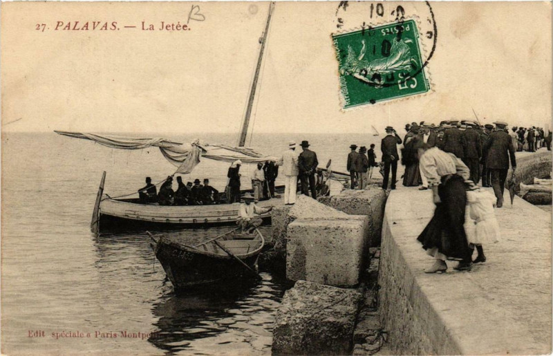 Carte postale ancienne Palavas-les-Flots La Jetée à Palavas-les-Flots