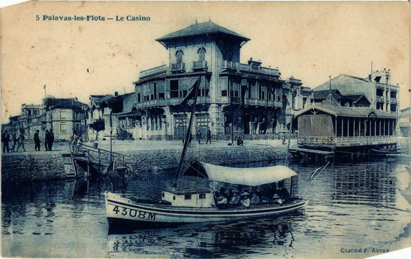 Carte postale ancienne Palavas-les-Flots Le Casino à Palavas-les-Flots