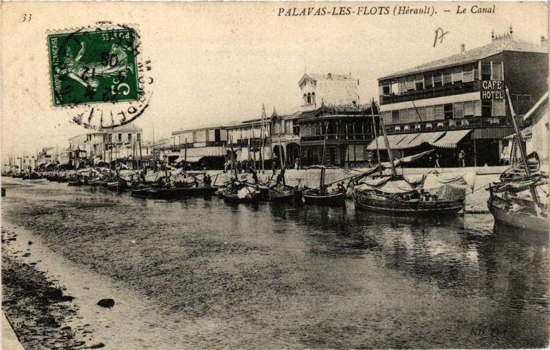 Carte postale ancienne Palavas-les-Flots Le Canal à Palavas-les-Flots