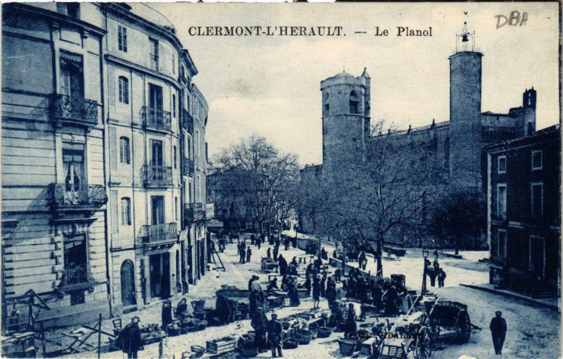 Carte postale ancienne Clermont-l'Herault Le Planol à Clermont-l'Hérault