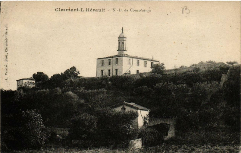 Carte postale ancienne Clermont-l'Herault N.-D.de Consolation à Clermont-l'Hérault