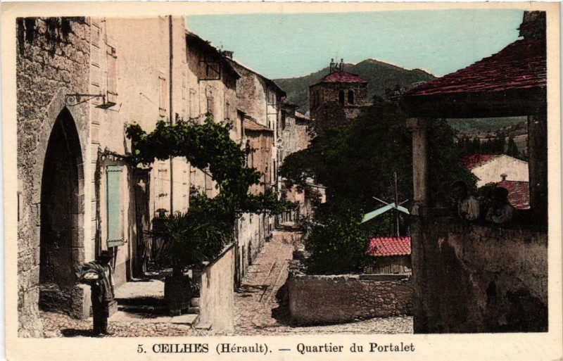 Carte postale ancienne Ceilhes Quartier du Portalet