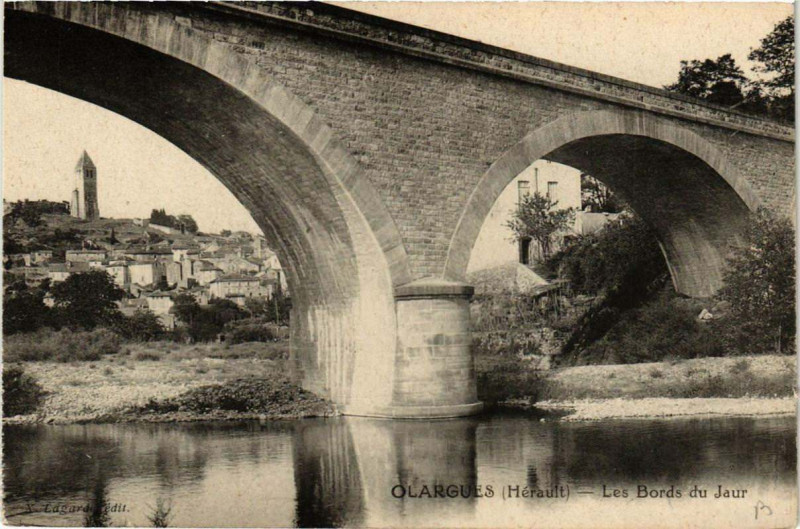 Carte postale ancienne Olargues Les Bords du Jaur à Olargues