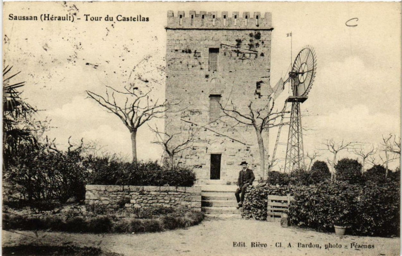 Carte postale ancienne Saussan Tour du Castellas à Saussan