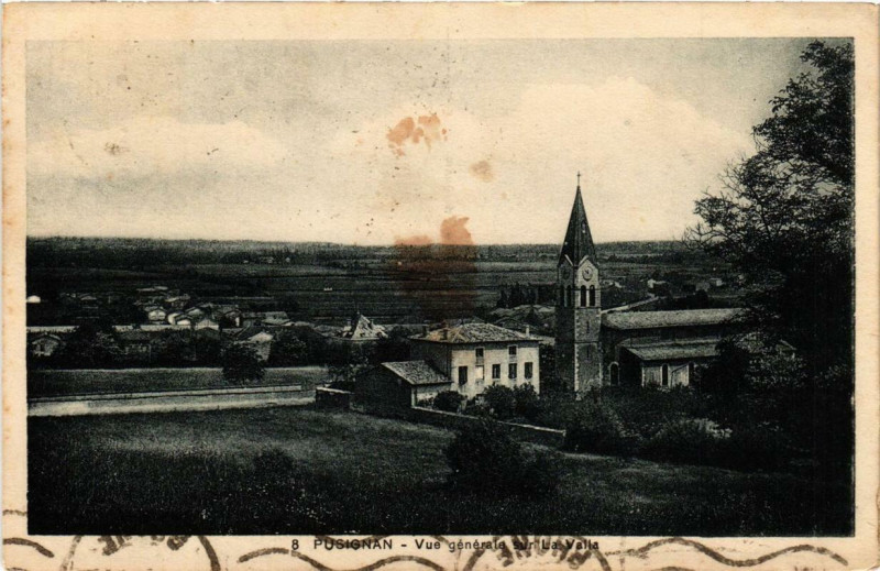 Carte postale ancienne Pusignan Vue générale sur la Valla