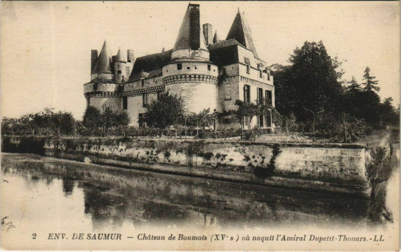 Carte postale ancienne Env. De Saumur Chateau de Boumois à Saumur