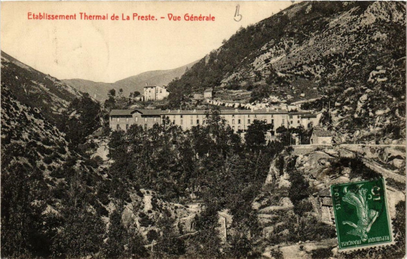 Carte postale ancienne Etabl. Thermal de La Preste Vue générale