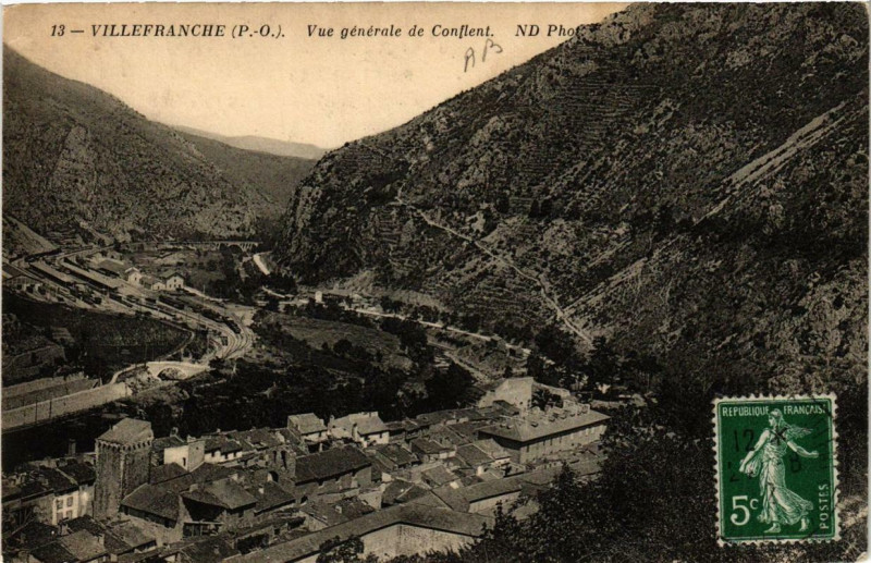 Carte postale ancienne Villefranche Vue générale-de-Conflent
