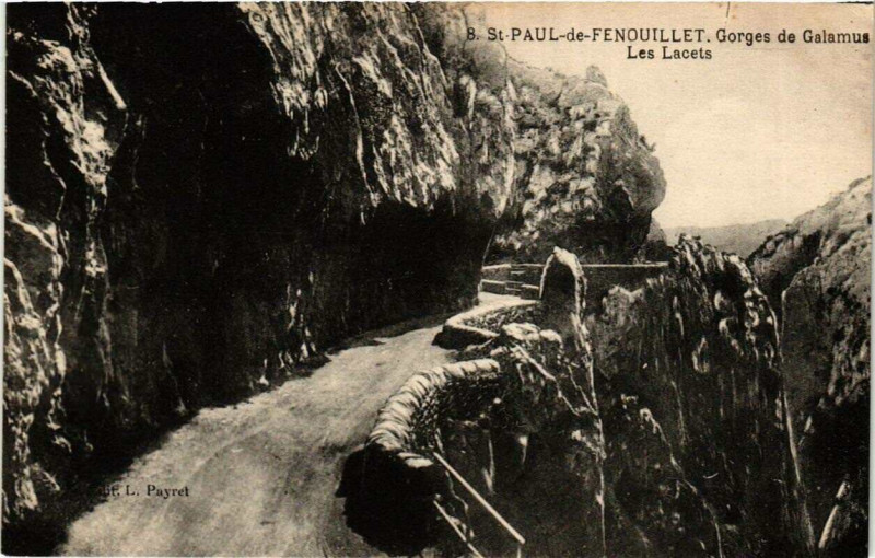 Carte postale ancienne Saint-Paul-de-Fenouillet Gorges de Galamus Les Lacets à Saint-Paul-de-Fenouillet