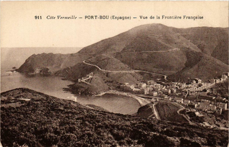 Carte postale ancienne Port-Bou Vue de la Frontiere Francaise