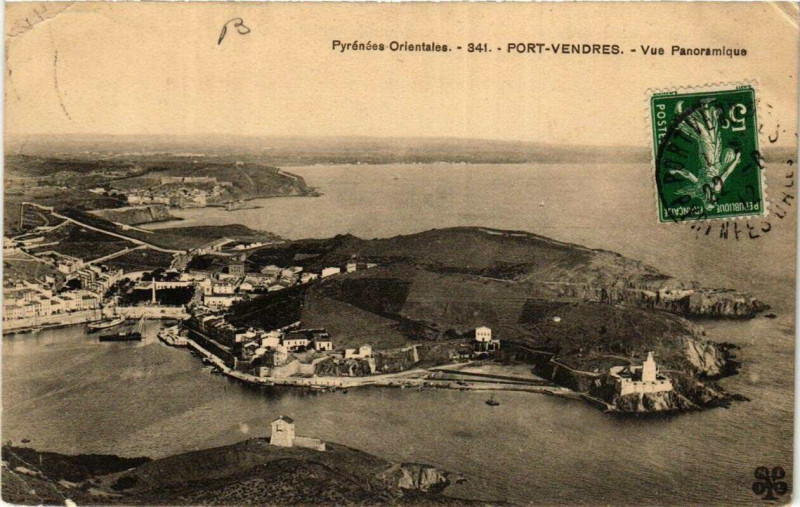 Carte postale ancienne Port-Vendres Vue Panoramique à Port-Vendres