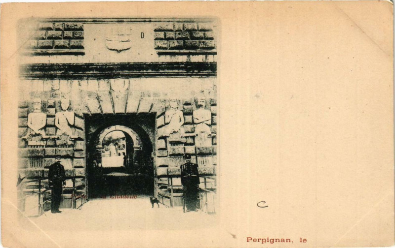 Carte postale ancienne Perpignan à Perpignan