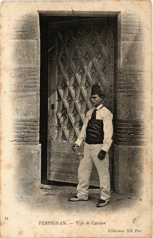 Carte postale ancienne Perpignan Type de Catalan à Perpignan