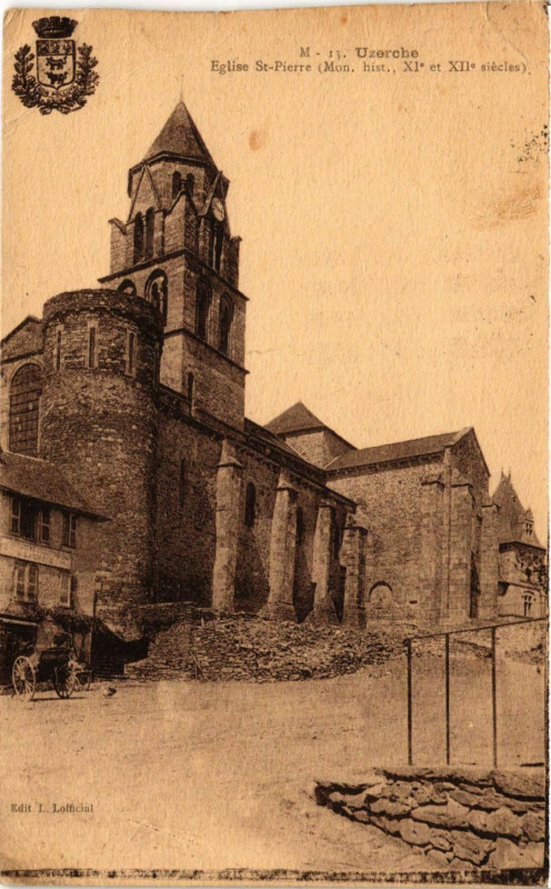 Carte postale ancienne Uzerche - Eglise Saint-Pierre à Uzerche