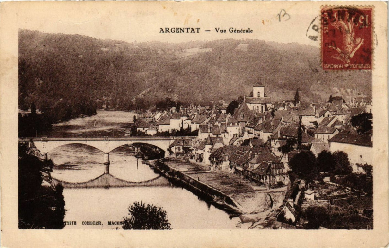 Carte postale ancienne Argentat - Vue générale