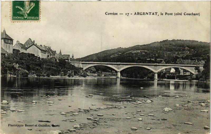 Carte postale ancienne Argentat - Le Pont