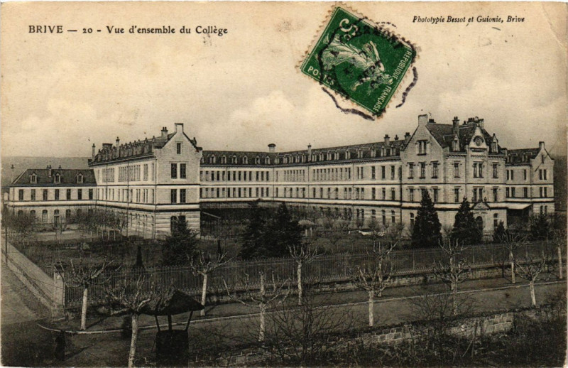 Carte postale ancienne Brive - Vue d'ensemble du College