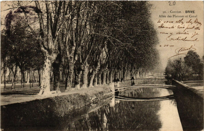 Carte postale ancienne Brive - Allée des Platanes et Canal