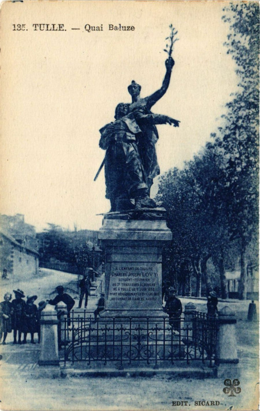 Carte postale ancienne Tulle - Quai Baluze à Tulle